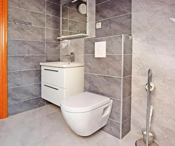 Appartamento In Near & Paklenica