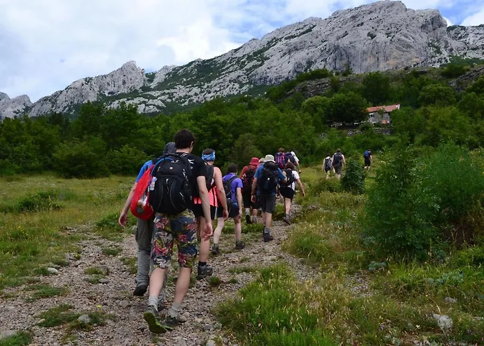 In Near & Paklenica Starigrad Paklenica