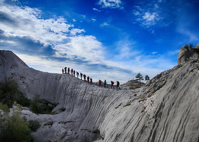 In Near & Paklenica * Starigrad Paklenica